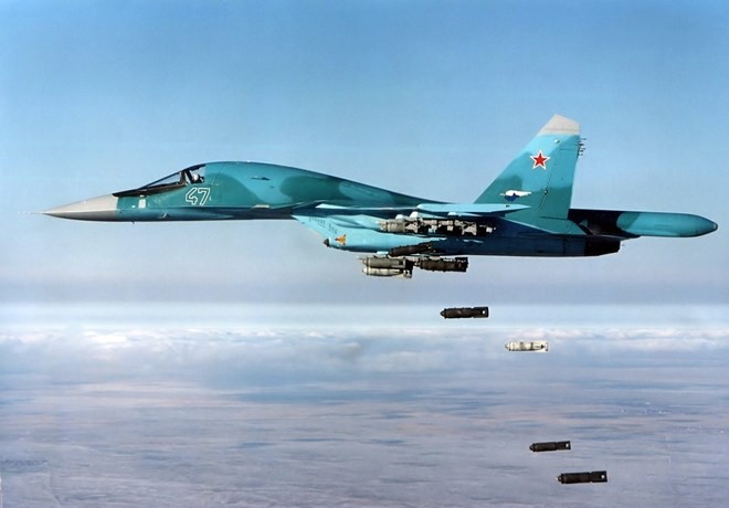 Минобороны РФ подвело итоги месяца авиаударов по объектам ИГ в Сирии - ảnh 1