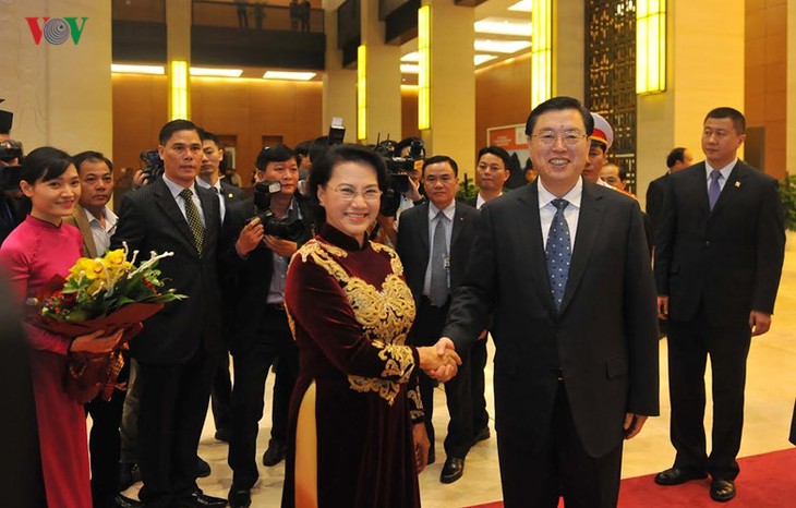 Нгуен Тхи Ким Нган приняла делегацию партии и государства Китая - ảnh 1