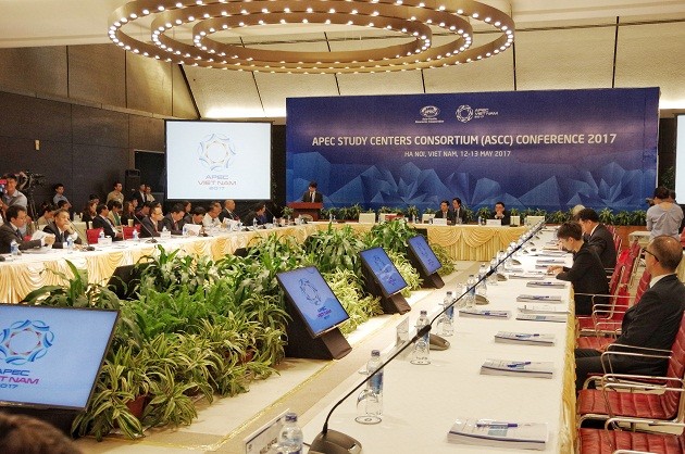 Во Вьетнаме продолжается работа 2-й конференции старших должностных лиц АТЭС - ảnh 1