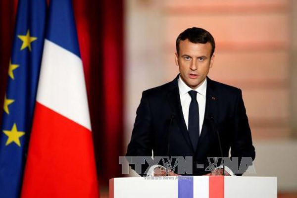 Президент Франции вылетел из Парижа в Китай с государственным визитом  - ảnh 1