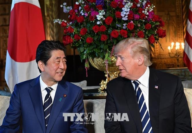 США и Япония пообещали взаимодействовать в преддверии 2-го саммита США-КНДР - ảnh 1