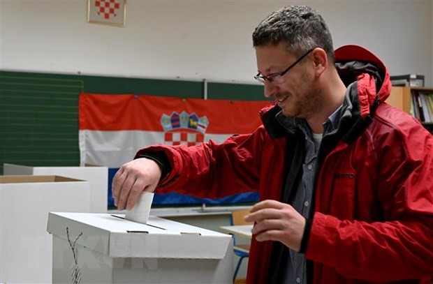 Президента Хорватии выберут во втором туре - ảnh 1