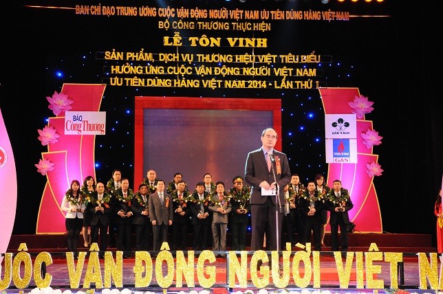  제2차 “베트남 대표 상품, 서비스” 상  96개기업 수상 - ảnh 1