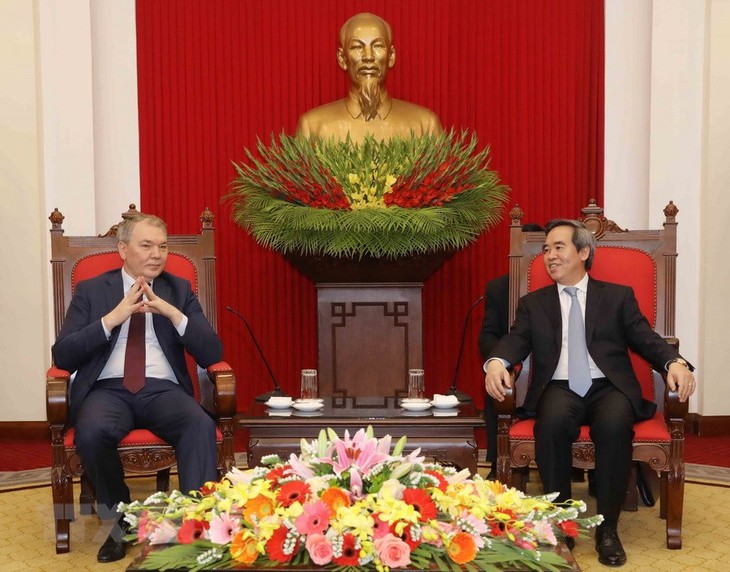 러시아 연방 공산당 대표단, 베트남 방문 - ảnh 1