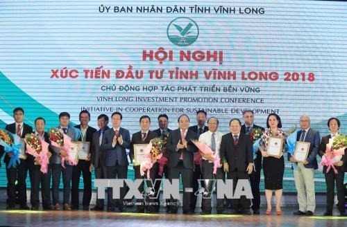 Nguyen Xuan Phuc 국무총리 : 빈롱 (Vinh Long) 6자 모형  농업 연결망 구축 필요 - ảnh 3