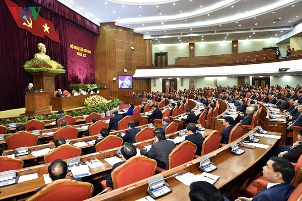 12기 베트남 공산당 중앙집행위원회 8차 회의 2번째날  - ảnh 1
