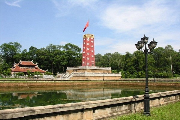 선떠이 고성 – 하노이의 독특한 역사 유적지 - ảnh 2