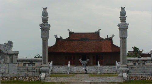 Ninh Giang (닌지앙) 지역의 국가역사유적지, Khúc Thừa Dụ  (쿡 트어 주) 사원 - ảnh 2
