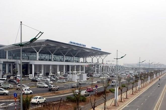 노이 바이 국제공항의 수용력을 확대하기 위해 베트남항공청이 프랑스 ADPi회사와 협력 - ảnh 1