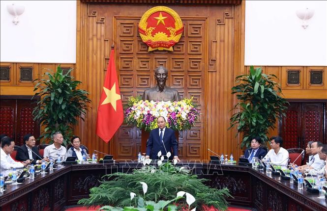 Thủ tướng Nguyễn Xuân Phúc tiếp đoàn đại biểu người có công quận Hải Châu, Đà Nẵng - ảnh 1