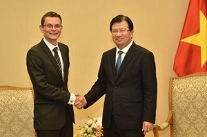 Khuyến khích mở rộng hợp tác trong lĩnh vực hàng không giữa Việt Nam và Pháp  - ảnh 1