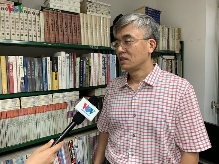 Vị Giáo sư Trung Quốc dành nhiều quan tâm cho văn học Việt - ảnh 1