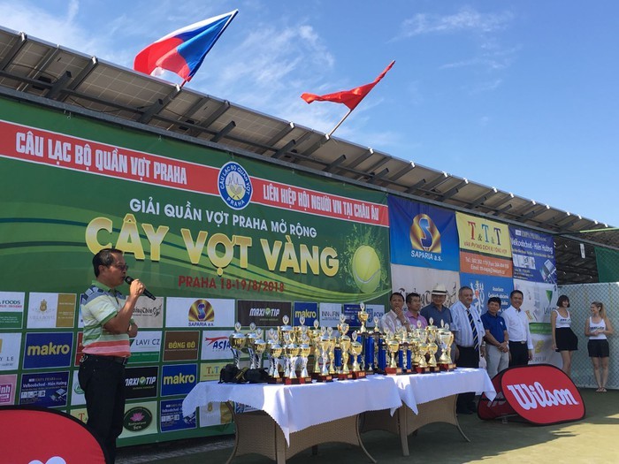 Giải Cây vợt vàng Praha 2019 kết nối cộng đồng người Việt tại châu Âu - ảnh 1