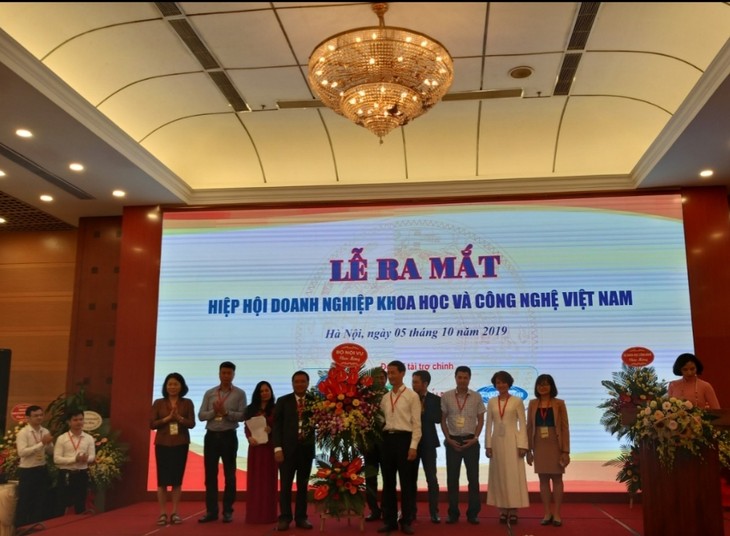 Ra mắt Hiệp hội doanh nghiệp khoa học và công nghệ Việt Nam - ảnh 1