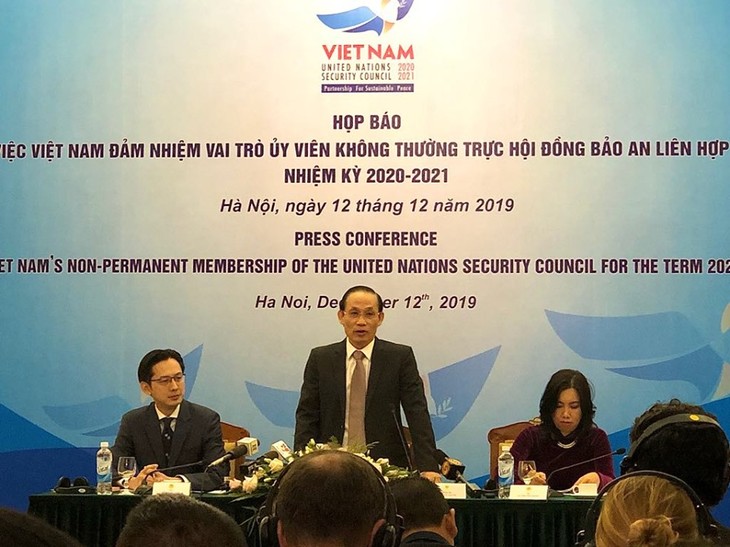 Tham gia HĐBA LHQ: Việt Nam mong muốn đóng góp nhiều hơn cho hòa bình thế giới - ảnh 1