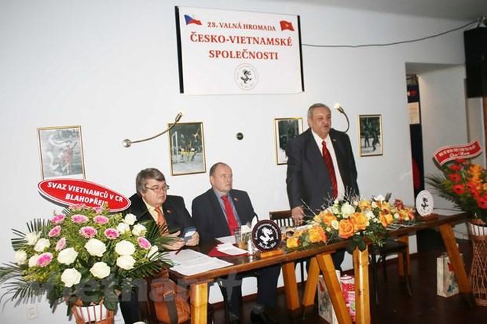 Hội hữu nghị Czech - Việt góp phần xây dựng tình hữu nghị giữa hai nước - ảnh 1