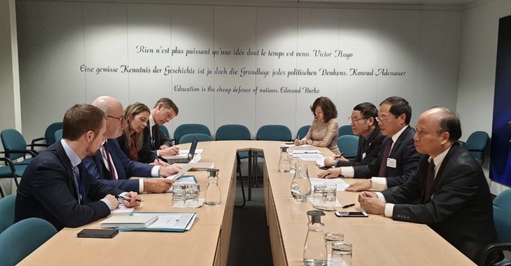 Chủ tịch Nghị viện châu Âu ủng hộ thúc đẩy quan hệ hợp tác toàn diện giữa EU và Việt Nam - ảnh 1