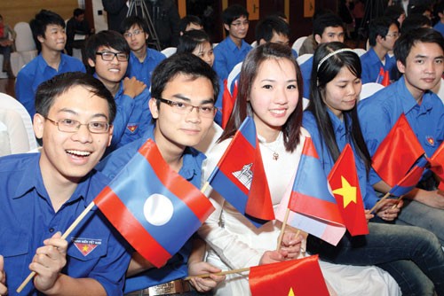  Vietnam dan Kamboja memperingati ultah ke-45 Penggalangan hubungan diplomatik - ảnh 1