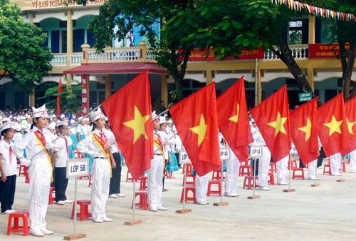 Memperingati ultah ke-71 Hari Jadinya  Barisan Anak-Anak Pelopor Ho Chi Minh - ảnh 1