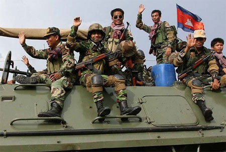 Kamboja dan Thailand memulai penarikan pasukan dari kawasan perbatasan  sengketa - ảnh 1