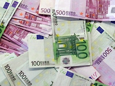 Bank Sentral Eropa memberikan  kredit darurat kepada Yunani - ảnh 1