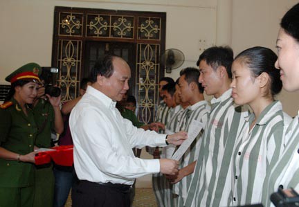  10.000 nara pidana mendapat  toleransi pada Hari Nasional Vietnam 2012 - ảnh 1