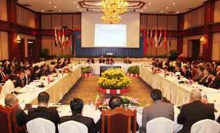 ASEAN memperkuat kerjasama di bidang  pertanian- kehutanan - ảnh 1