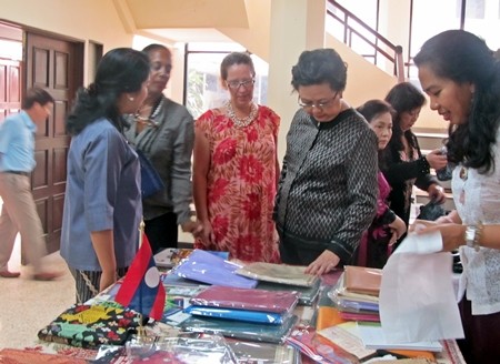  Kaum wanita ASEAN dalam proses integrasi melalui kegiatan budaya- kuliner tradisional antar-bangsa - ảnh 6