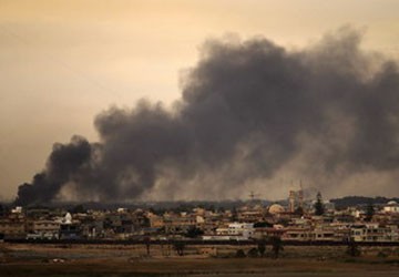 Kekerasan meledak kembali  di dua kota paling besar di Lybia - ảnh 1
