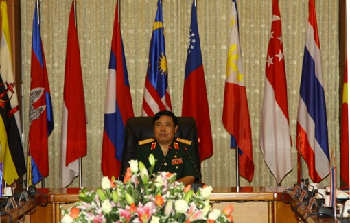 Vietnam mendorong  kerjasama pertahanan  bilateral dengan semua anggota ASEAN - ảnh 1