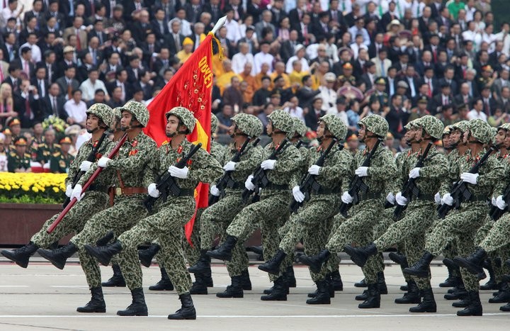 Tentara Rakyat Vietnam selalu  mengembangkan tradisi revolusi - ảnh 1