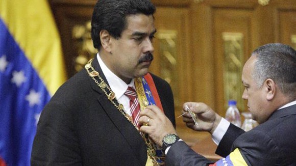 Penjabat Presiden Venezuela mendesak faksi oposisi menandatangani komitmen  mengakui hasil pemilu - ảnh 1