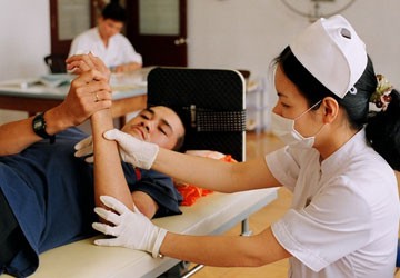 Penjelasan tentang sistem pelayanan kesehatan masyarakat di Vietnam - ảnh 1