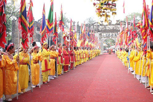 Perkenalan tentang Pesta Kuil Dewa Giong - ảnh 2