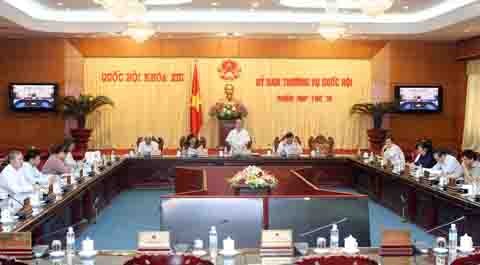 Komunike  persidangan ke-19 Komite Tetap MN Vietnam angkatan ke-13. - ảnh 1