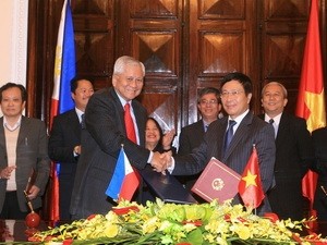 Persidangan ke-7 Komite  Kerjasama Bilateral Vietnam-Filipina - ảnh 1