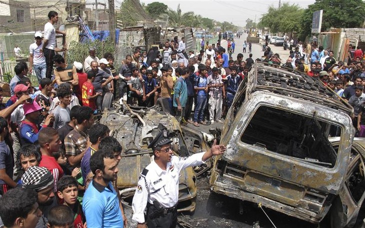 Kekerasan di Irak membuat kira-kira 100 orang tewas dan luka-luka - ảnh 1
