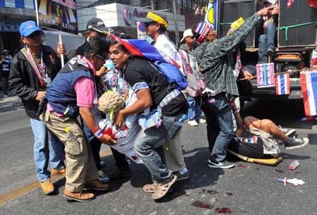 Kekerasan tetap terus terjadi di Thailand - ảnh 1