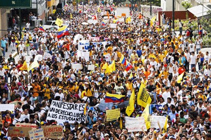 Tantangan yang dihadapi Venezuela di jalan melaksanakan target demokrasi dan kemajuan sosial - ảnh 1