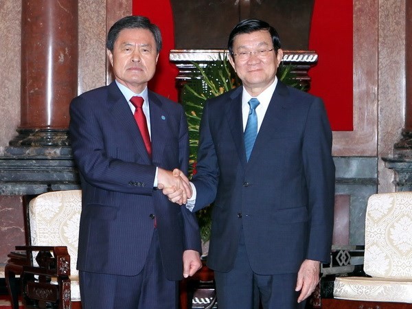 Presiden Vietnam, Truong Tan Sang menerima Walikota Busan (Republik Korea) - ảnh 1
