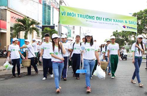 Kota Hanoi menyambut Hari Lingkungan Hidup Dunia (5 Juni) - ảnh 1