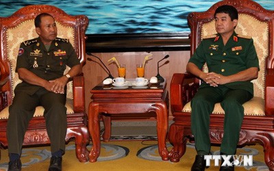  Kerjasama pertahanan adalah salah satu pilar dalam hubungan Vietnam-Kamboja - ảnh 1