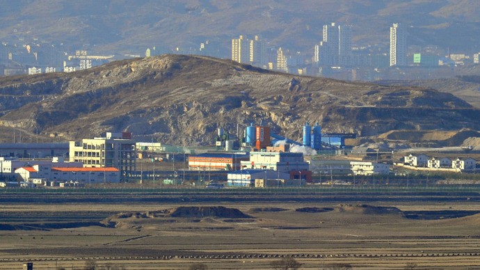 Dua bagian negeri Korea melakukan perundingan tentang zona industri bersama Kaesong - ảnh 1