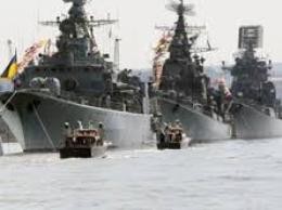 Angkatan Laut Rusia melakukan latihan perang  berskala besar di Laut Hitam - ảnh 1