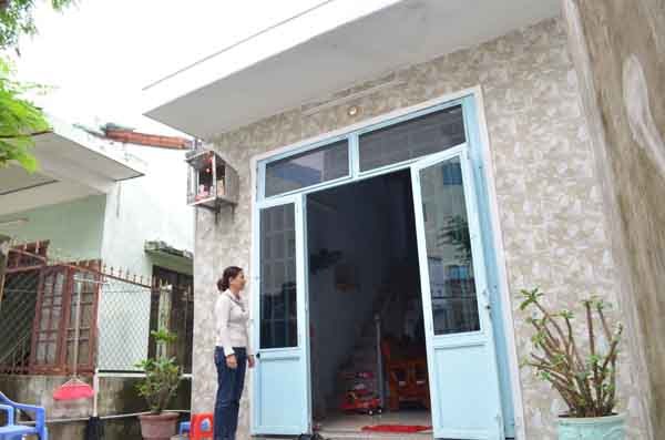 Merealisasikan impian tentang rumah anti taupan untuk warga di Vietnam Tengah - ảnh 1