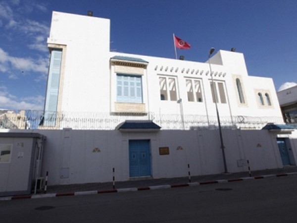Tiga orang diplomat  Tunisia  yang diculik di Libia telah dibebaskan - ảnh 1