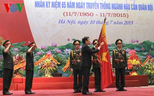 Presiden Negara menghadiri Upacara peringatan ultah ke- 65 Hari  tradisi Instansi Logistik Militer - ảnh 1
