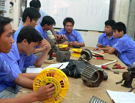 Penjelasan singkat tentang Dana Bantuan Pemecahan masalah Lapangan Kerja di Vietnam - ảnh 1