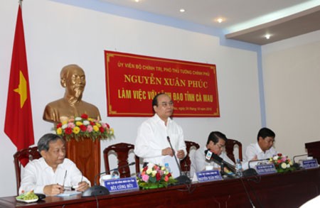 Deputi PM Vietnam, Nguyen Xuan Phuc melakukan kunjungan kerja di propinsi Ca Mau - ảnh 1