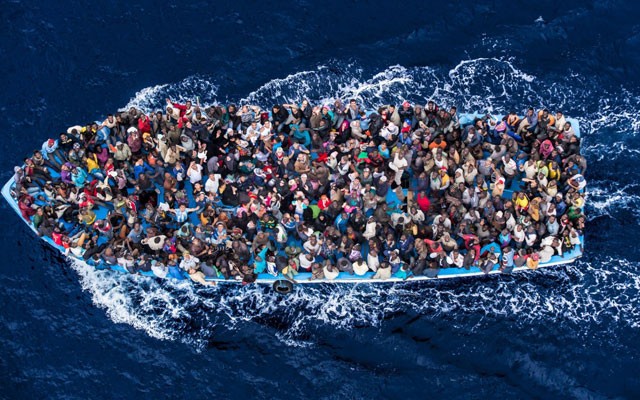 Kira-kira 1.500 orang diselamatkan di laut jauh Libia - ảnh 1